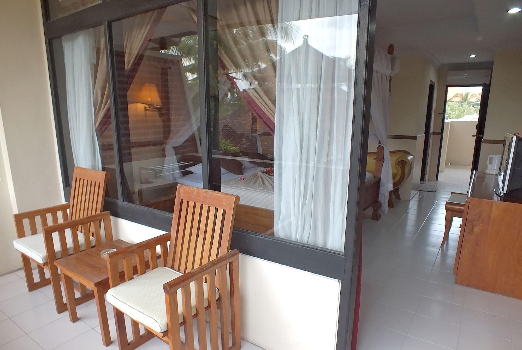 Palm Bali Hotel 3*